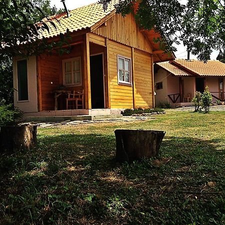 Cafe E Cabanas Lenha No Fogo Urubici Bagian luar foto